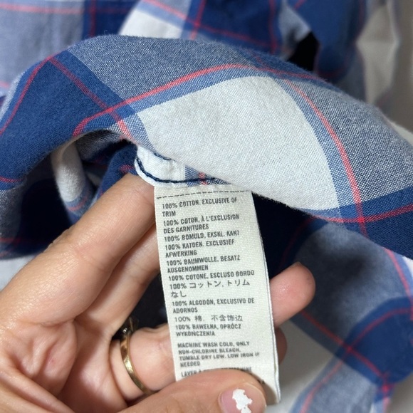 Abercrombie & Fitch Women blue plaid button shirt size small - Picture 5 of 8